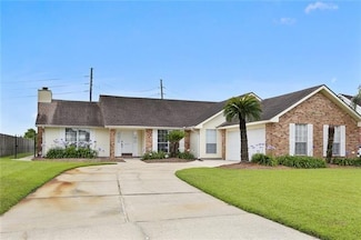 3505 Lake Lynn Dr, Gretna, LA 70056