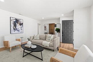 935 Crest View Rd, Vista, CA 92081