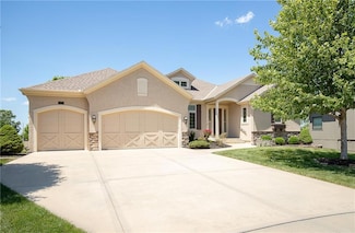 5836 Constance St, Shawnee, KS 66216