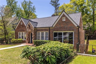 1900 Ridgewood Dr NE, Atlanta, GA 30307
