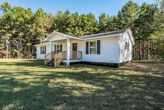 9360 County Road 3407, Chandler, TX 75758