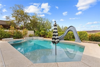 34 Isleworth Dr, Henderson, NV 89052