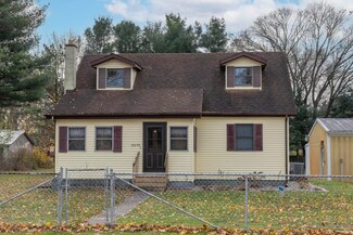 10690 Fairview Ave, Osceola, IN 46561