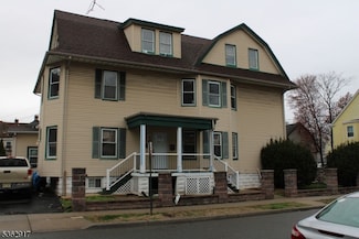 3 Beech St, East Orange, NJ 07018