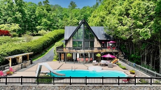 331 Flat Top Lake Rd, Ghent, WV 25843