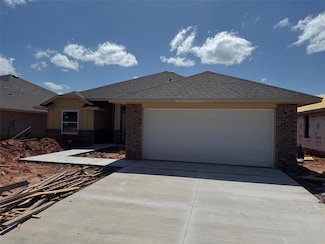 2715 Turtle Way, Midwest City, OK 73130