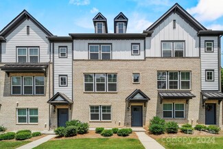 328 Hastings Run Dr, Charlotte, NC 28211