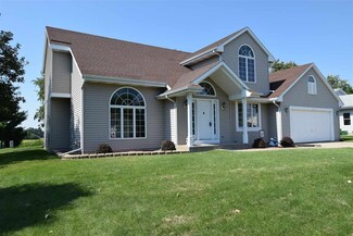 502 Wagner Dr, Clinton, WI 53525