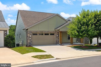 112 Flycatcher Way, Lake Frederick, VA 22630