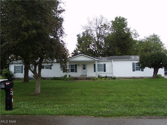 308 S Saint Clairsville Rd, Port Washington, OH 43837