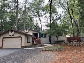 14749 Vassar Ct, Magalia, CA 95954