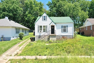 206 Broadway Ave, Dyersburg, TN 38024