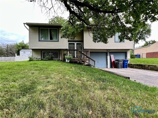 1222 Independence Rd, Toledo, OH 43607