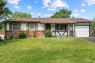 2851 Quenley St, Saint Charles, MO 63301