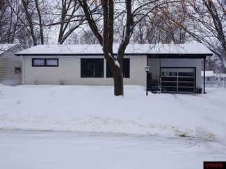 217 Maywood Ave, Eagle Lake, MN 56024
