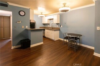 576 N Bellflower Blvd Unit 221, Long Beach, CA 90814