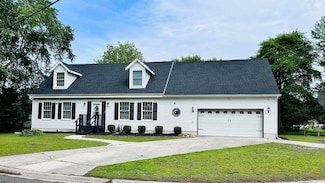 5920 Cedarcroft Dr, Mays Landing, NJ 08330