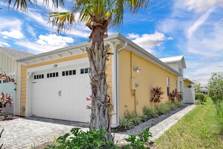 109 Salt Shaker St, Daytona Beach, FL 32124