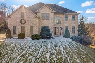 332 Hedgerow Dr, Venetia, PA 15367