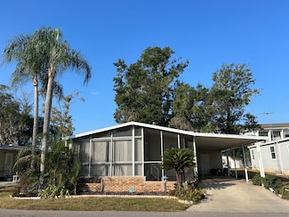 4631 Tangelo Dr, Zephyrhills, FL 33541