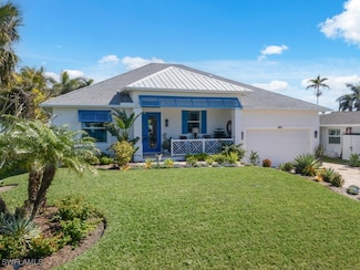 161 Tahiti Cir, Naples, FL 34113