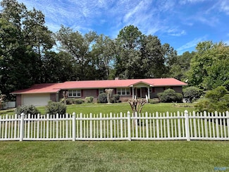313 Wildhaven Cir, Gadsden, AL 35901