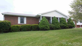 209 Chestnut St, Pearisburg, VA 24134