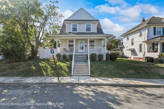 8 Arthur Ave, Long Branch, NJ 07740