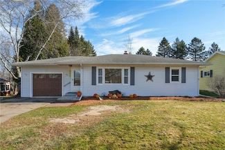 305 S Clark St, Thorp, WI 54771