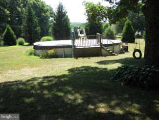 802 Lagrange Rd, Street, MD 21154