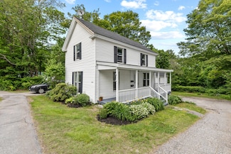 200 Main St, Freeport, ME 04032