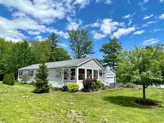109 Big Bear Rd, Rochester, NH 03868