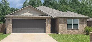 6916 Ridgemist Ln, North Little Rock, AR 72117