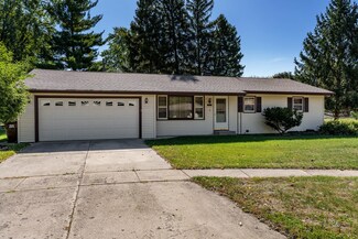 2325 Devon Ct, Loves Park, IL 61111