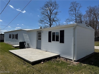 1168 & 1171 Seminole Ave, Mansfield, OH 44906