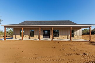 106 Bobcat Trail, Llano, TX 78643
