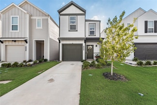 3225 Hampton Dr, Richland Hills, TX 76118