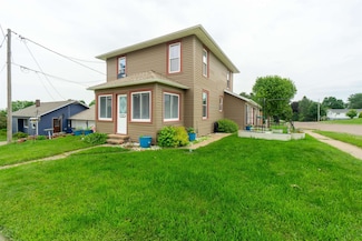716 Washington St, Marathon, WI 54448