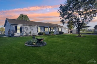 14423 New Harmony Salem Rd, Mount Orab, OH 45154