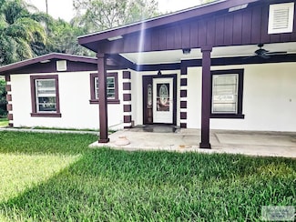 30 Acacia Lake Dr, Brownsville, TX 78521