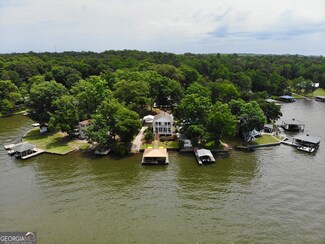 375 Templeton Cir, Mansfield, GA 30055