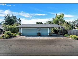 455 First St, Gladstone, OR 97027