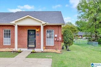 1929 2nd St NW, Center Point, AL 35215