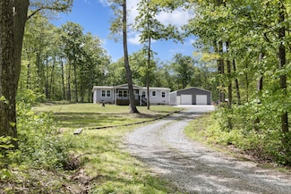 201 County Line Rd W, Signal Mountain, TN 37377