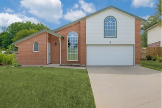 6 Tanager Ct, Mansfield, TX 76063