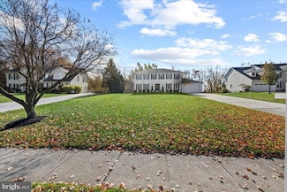 304 Hialeah Dr, Mount Laurel, NJ 08054