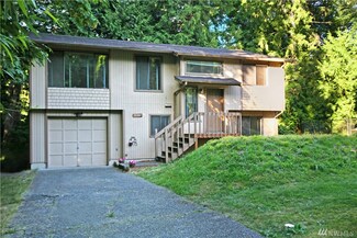 26344 Edgewater Place NW, Poulsbo, WA 98370
