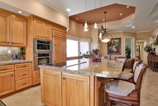 76443 Violet Cir, Palm Desert, CA 92211