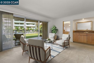 1617 Ptarmigan Dr Unit 1A, Walnut Creek, CA 94595