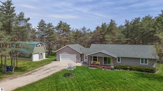 8681 W Cadillac Rd, Mc Bain, MI 49657